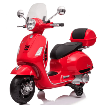 Piaggio Vespa GT con caja portaobjetos roja